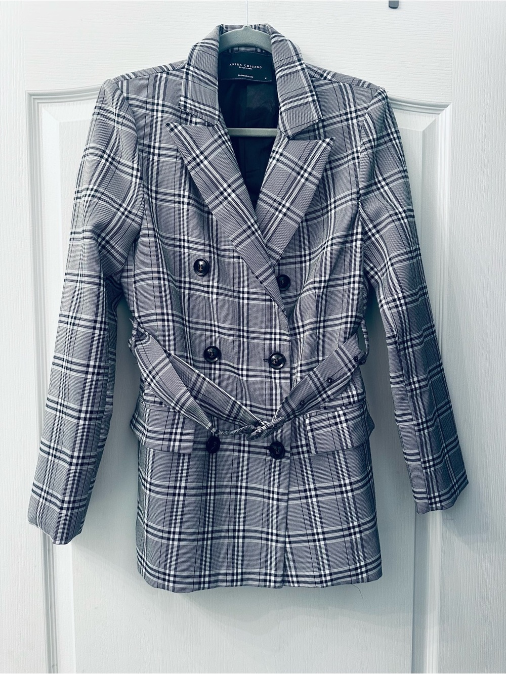 Akira Chicago Black Label Plaid Double-Breasted Belted Blazer Jacket - Gray M